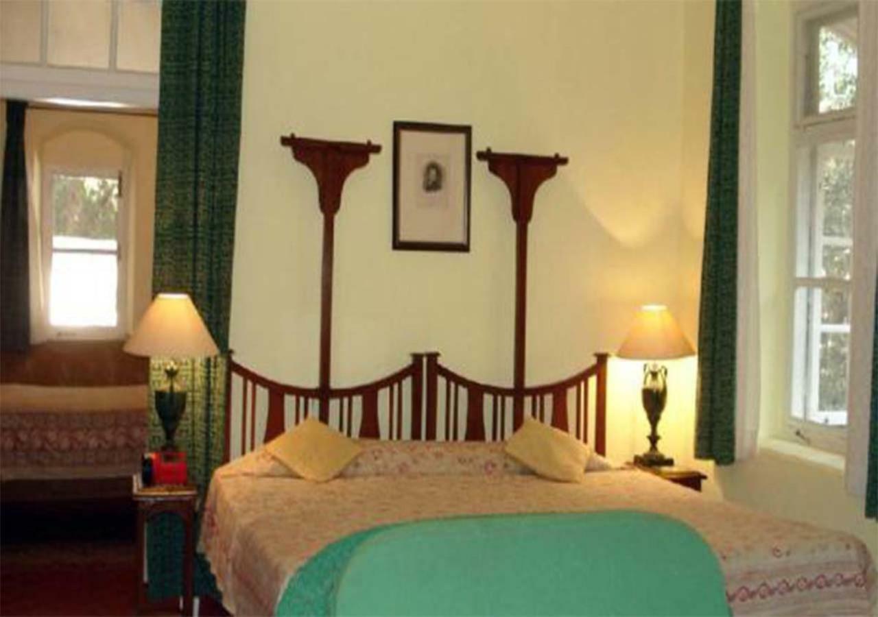 ดูน บาร์ เฮาส์ - เวรันทาห์ อิน เดอะ ฟอเรสต์ Hotel มาเทรัน ภายนอก รูปภาพ